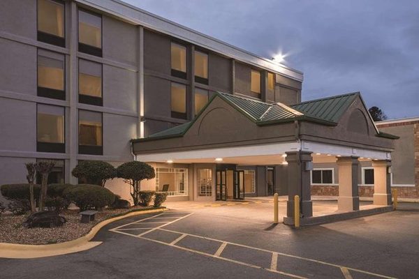Country Inn Suites by Radisson North Little Rock AR — Property