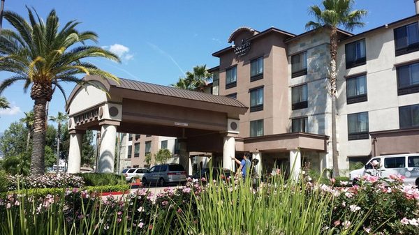 Country Inn Suites by Radisson Ontario at Ontario Mills CA — Property