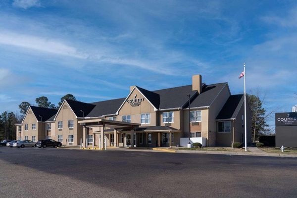 Country Inn Suites by Radisson Richmond I 95 South VA — Property