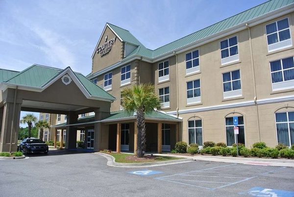 Country Inn Suites by Radisson Savannah Airport GA — Property