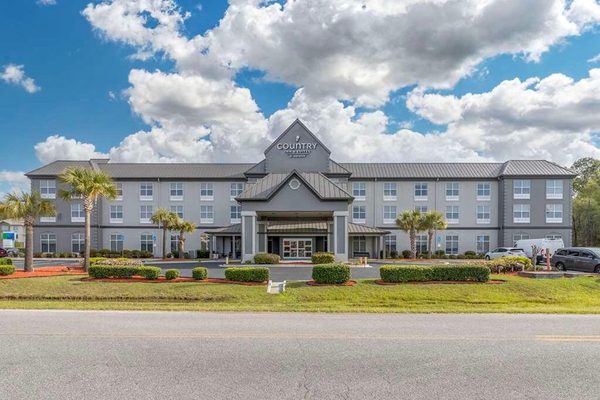 Country Inn Suites by Radisson Savannah Airport GA — Property