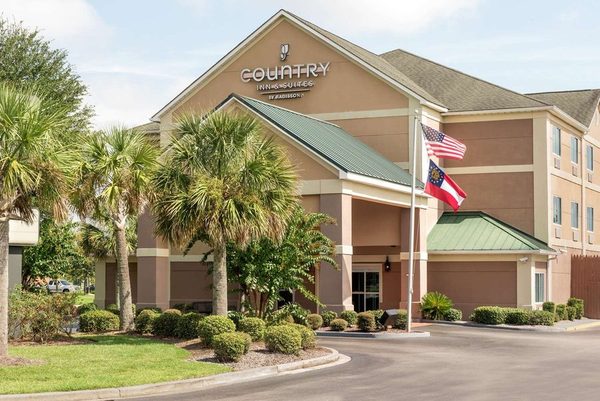 Country Inn Suites by Radisson Savannah Gateway GA — Property