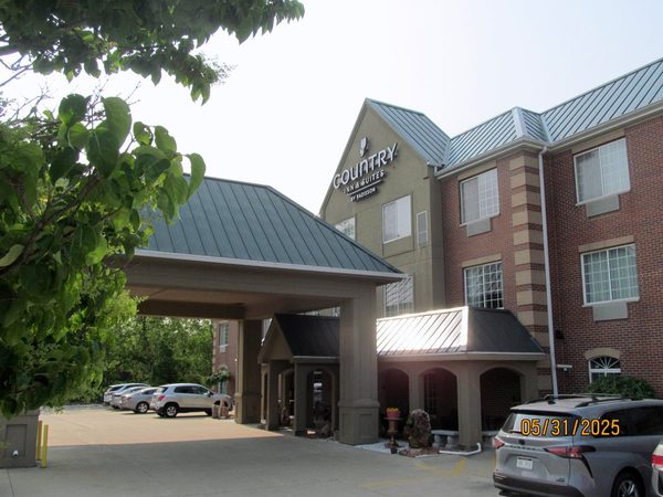 Country Inn Suites by Radisson Valparaiso IN — Property