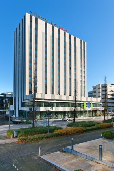 Courtyard by Marriott Amsterdam — Property