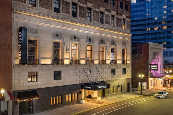 Courtyard By Marriott Boston Downtown — Property