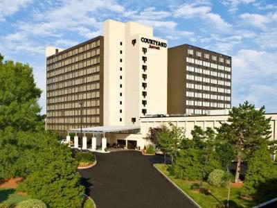 Courtyard by Marriott Boston Logan Airport — Property