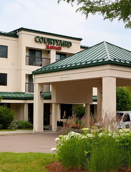 Courtyard by Marriott Burlington Williston — Property