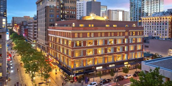 Courtyard by Marriott Denver Downtown — Property