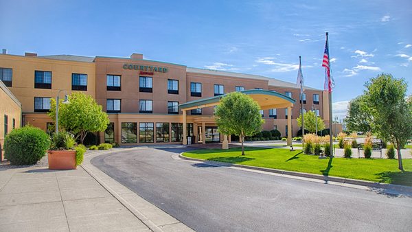 Courtyard by Marriott Fargo — Property