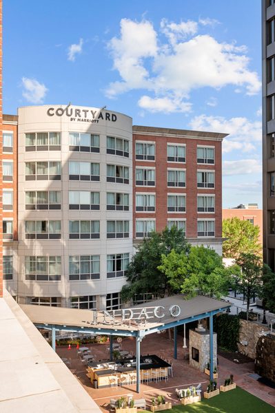 Courtyard by Marriott Greenville Downtown — Property