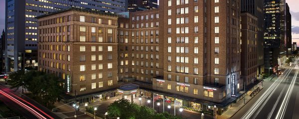 Courtyard by Marriott Houston Downtown Convention Center — Property