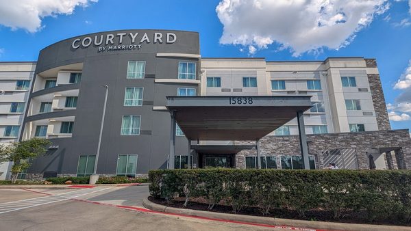 Courtyard by Marriott Houston Intercontinental Airport — Property