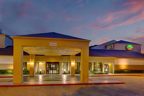 Courtyard by Marriott Houston Westchase — Property