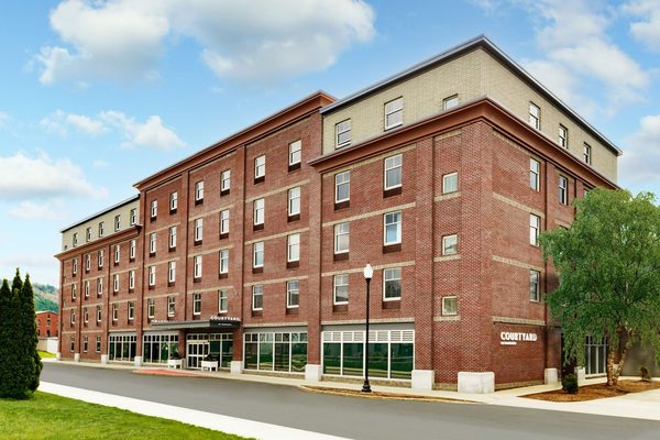 Courtyard by Marriott Keene Downtown — Property