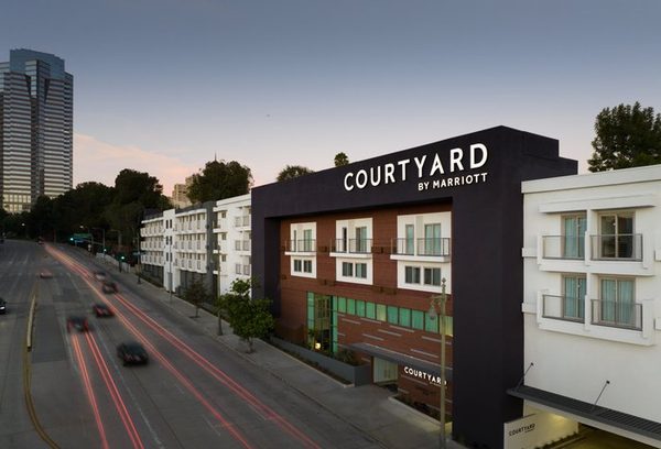 Courtyard by Marriott Los Angeles Century City Beverly Hills Los Angeles California — Property