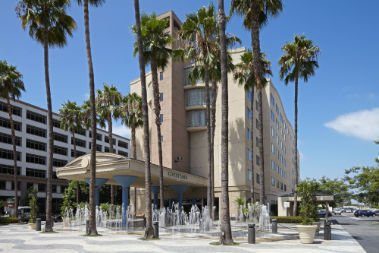 Courtyard by Marriott Los Angeles LAX Century Boulevard Los Angeles California — Property