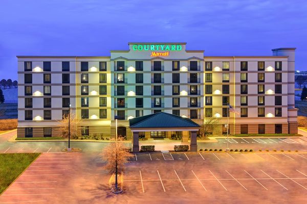 Courtyard by Marriott Louisville Airport — Property