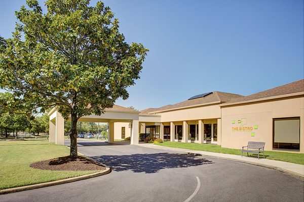 Courtyard by Marriott Memphis Airport — Property