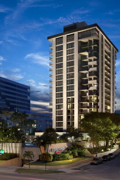 Courtyard by Marriott Miami Coconut Grove — Property