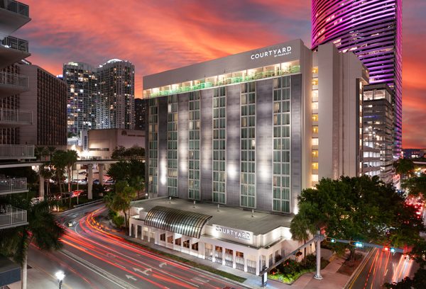 Courtyard by Marriott Miami Downtown Brickell Area Miami Florida — Property