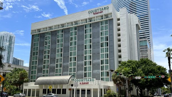 Courtyard by Marriott Miami Downtown Brickell Area Miami Florida — Property