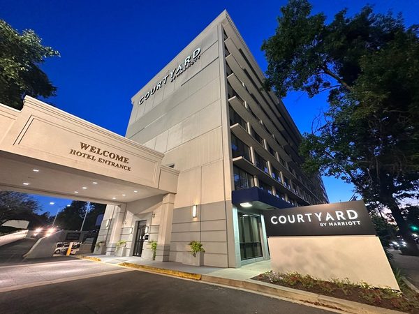 Courtyard by Marriott New Haven at Yale — Property