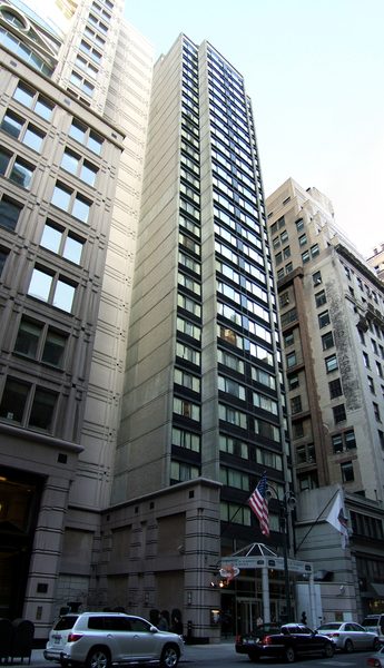 Courtyard by Marriott New York Manhattan Fifth Avenue — Property