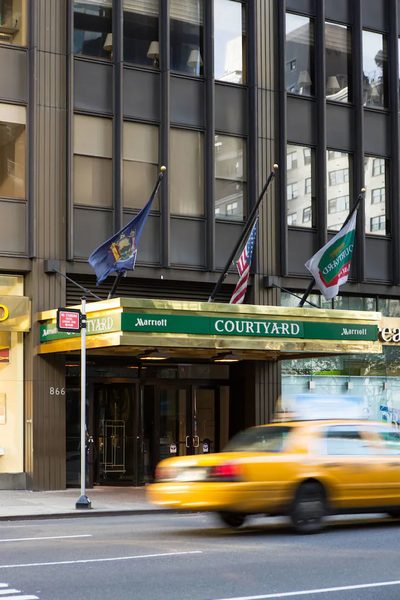 Courtyard by Marriott New York Manhattan Midtown East — Property