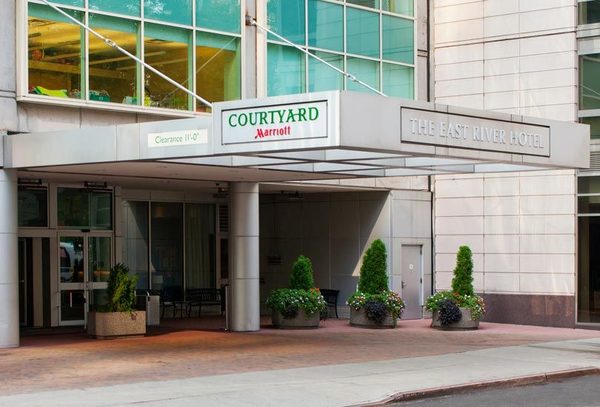 Courtyard by Marriott New York Manhattan Upper East Side — Property