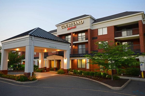 Courtyard by Marriott Newport News Yorktown — Property