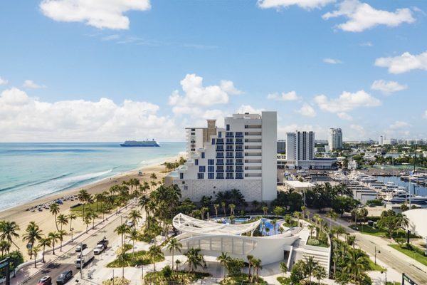 Courtyard By Marriott Oceanside Fort Lauderdale Beach — Property