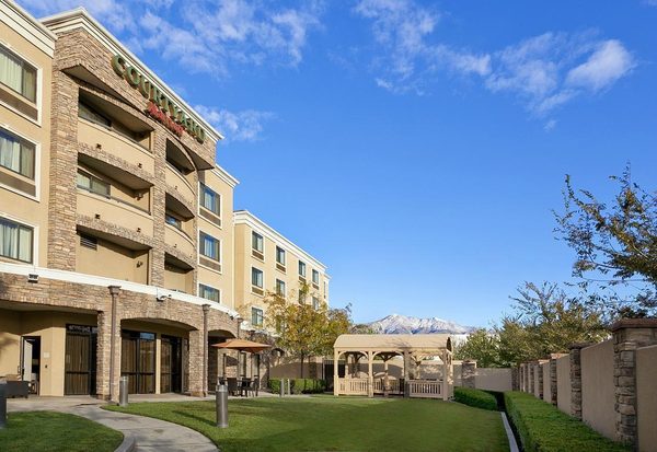 Courtyard by Marriott Ontario Rancho Cucamonga — Property