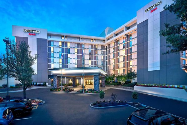 Courtyard by Marriott Philadelphia City Avenue — Property