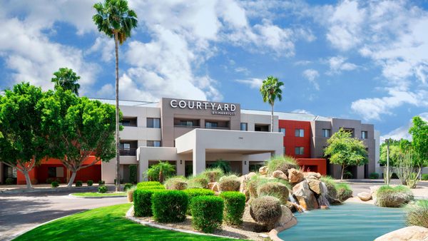 Courtyard by Marriott Scottsdale North — Property