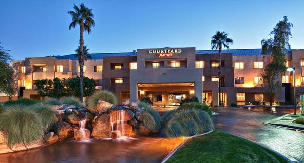 Courtyard by Marriott Scottsdale North — Property