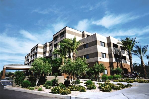 Courtyard by Marriott Scottsdale Old Town — Property