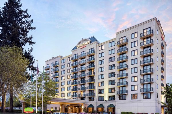 Courtyard by Marriott Seattle Federal Way — Property