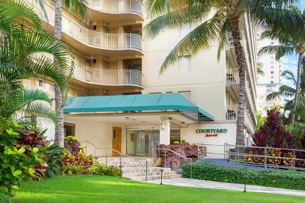 Courtyard by Marriott Waikiki Beach — Property