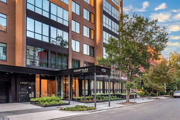 Courtyard by Marriott Washington DC Dupont Circle — Property