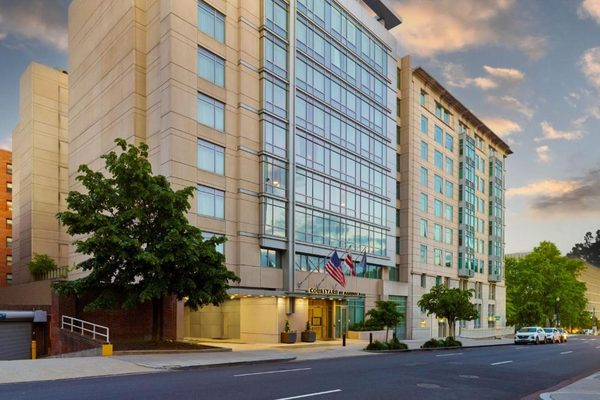 Courtyard by Marriott Washington DC Foggy Bottom — Property