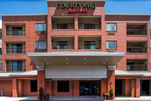 Courtyard by Marriott Worcester — Property