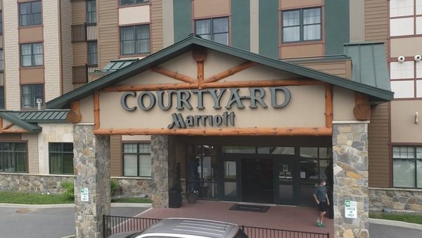 Courtyard Lake George — Property