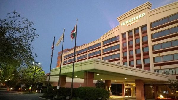 Courtyard Lyndhurst Meadowlands Lyndhurst New Jersey — Property