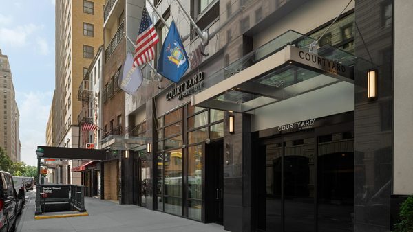 Courtyard New York World Trade Center Area New York City New York — Property