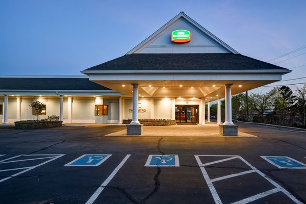 Courtyard Resort — Property