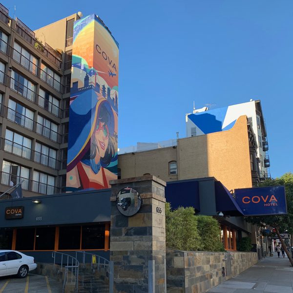 Cova Hotel — Property