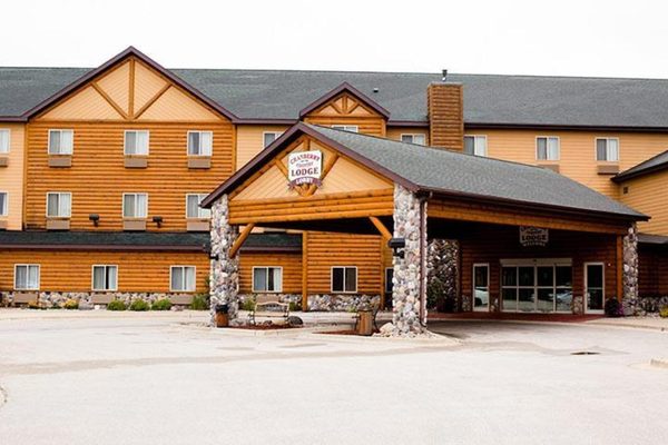 Cranberry Country Lodge — Property