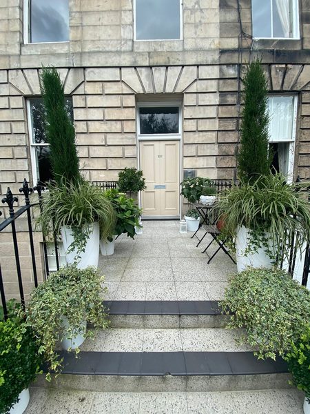 Crescent House — Property