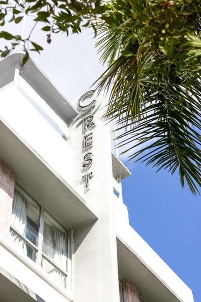 Crest Hotel Suites Miami Beach Florida — Property