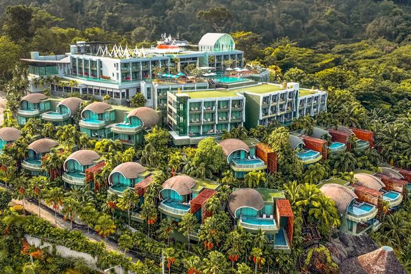 Crest Resort Pool Villas Patong Kathu Phuket — Property
